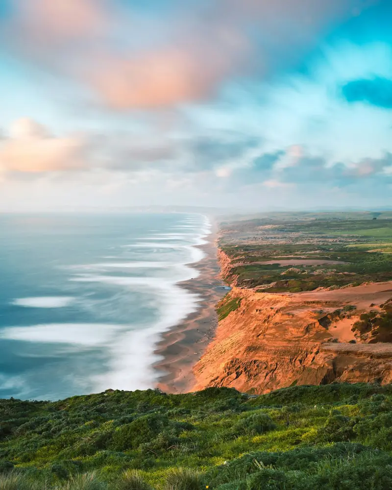 Orange County coastline with cliffs and ocean